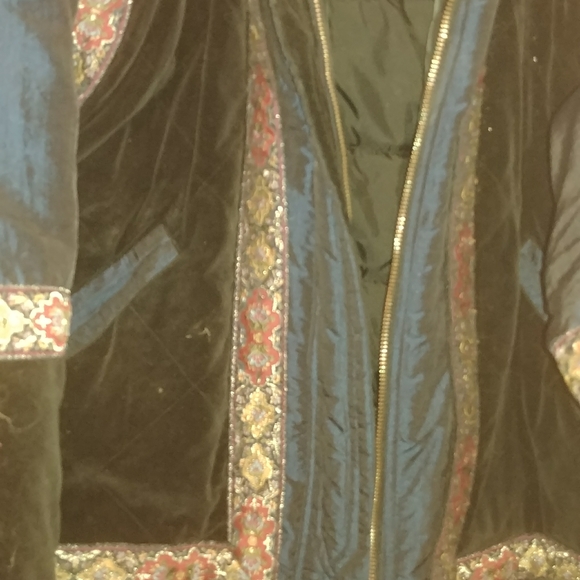 Coat - Picture 2 of 2